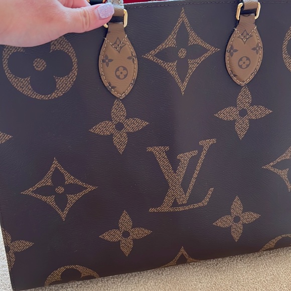 SOLD! 🔥🔥🔥Authentic Louis Vuitton GM - Picture 4 of 6